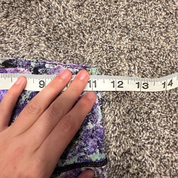 Lululemon Fast & Free 7/8 Tight II *Nulux 25"
Vivid Vision size 4 EUC - Picture 4 of 6